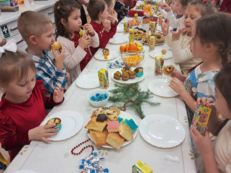 600374518 122278926524223606 7697883341612554330 n