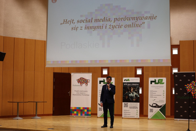 656051938 951334057485446 1478291179149181374 n